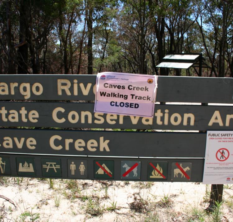 Park closure due to bushfire NSW 2013