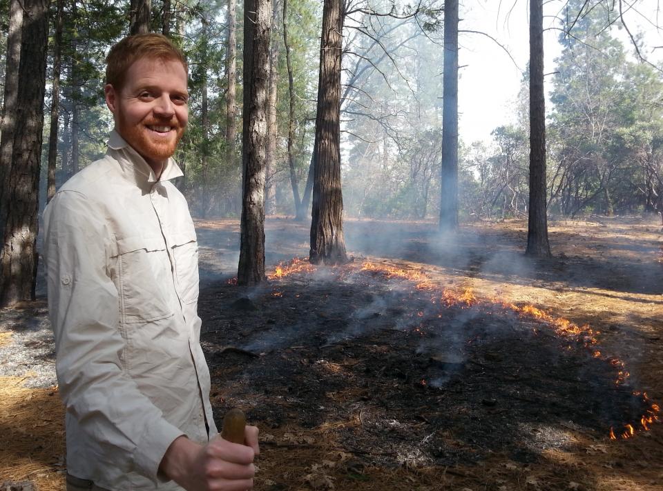 Daniel May conducting a prescribed burn near Chico, California. Photo: Don Hankins. 